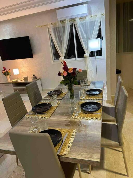 Appartement Haut Standing 3 Chambres Avec Terasse Quartier Gueliz Hivernage A Marrakech I19 Marakéš Exteriér fotografie